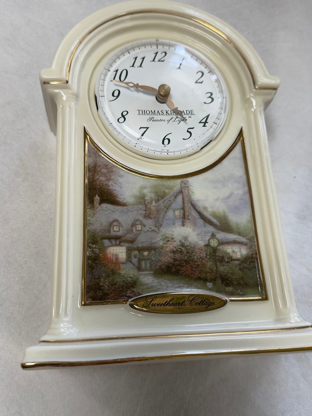 Vintage Thomas Kinkade Cream 'Sweetheart Cottage' Wall Clock